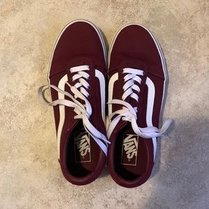 Burgundy Women’s Vans Skate Shoes